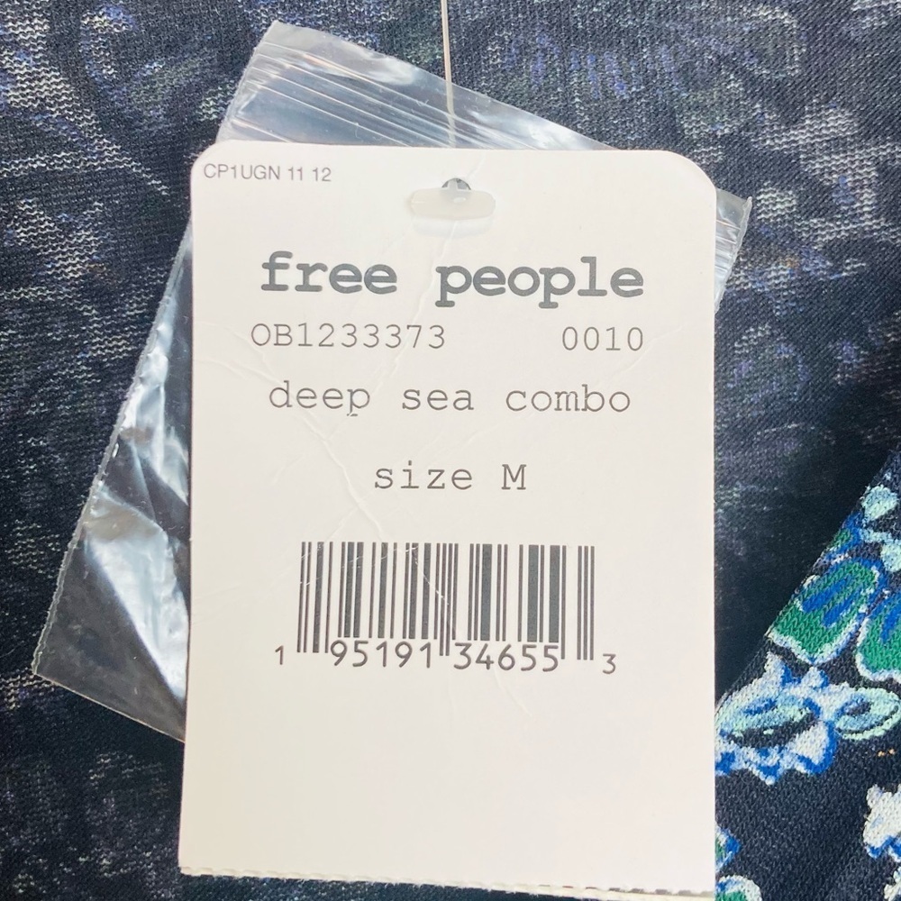 Free People NWT “Olivia” blue and green floral  print swingy tunic mini dress. M - Picture 6 of 8